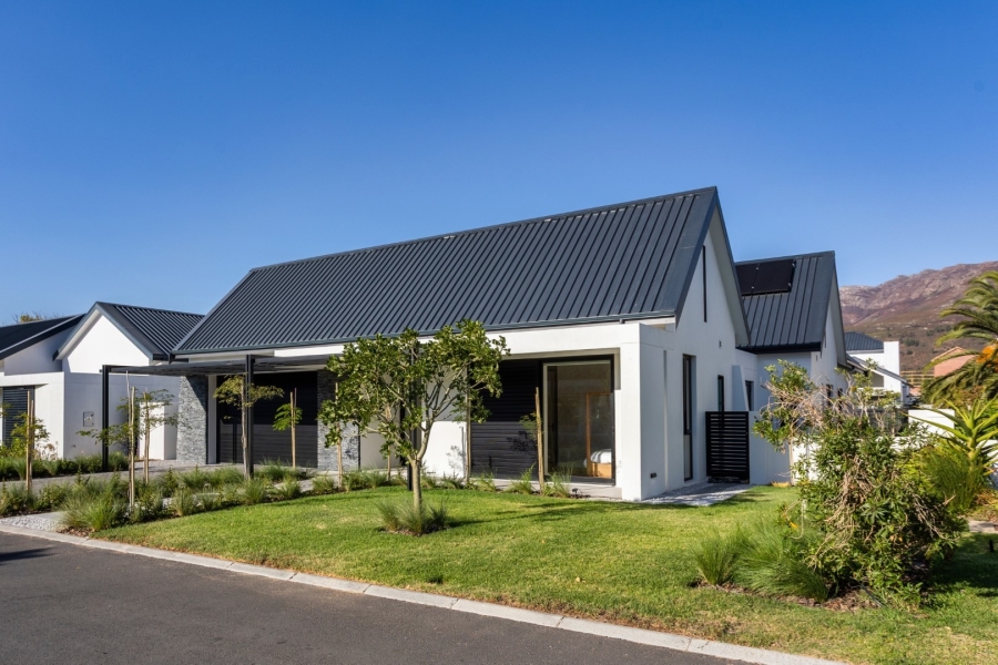 4 Bedroom Property for Sale in Pearl Valley at Val de Vie Western Cape